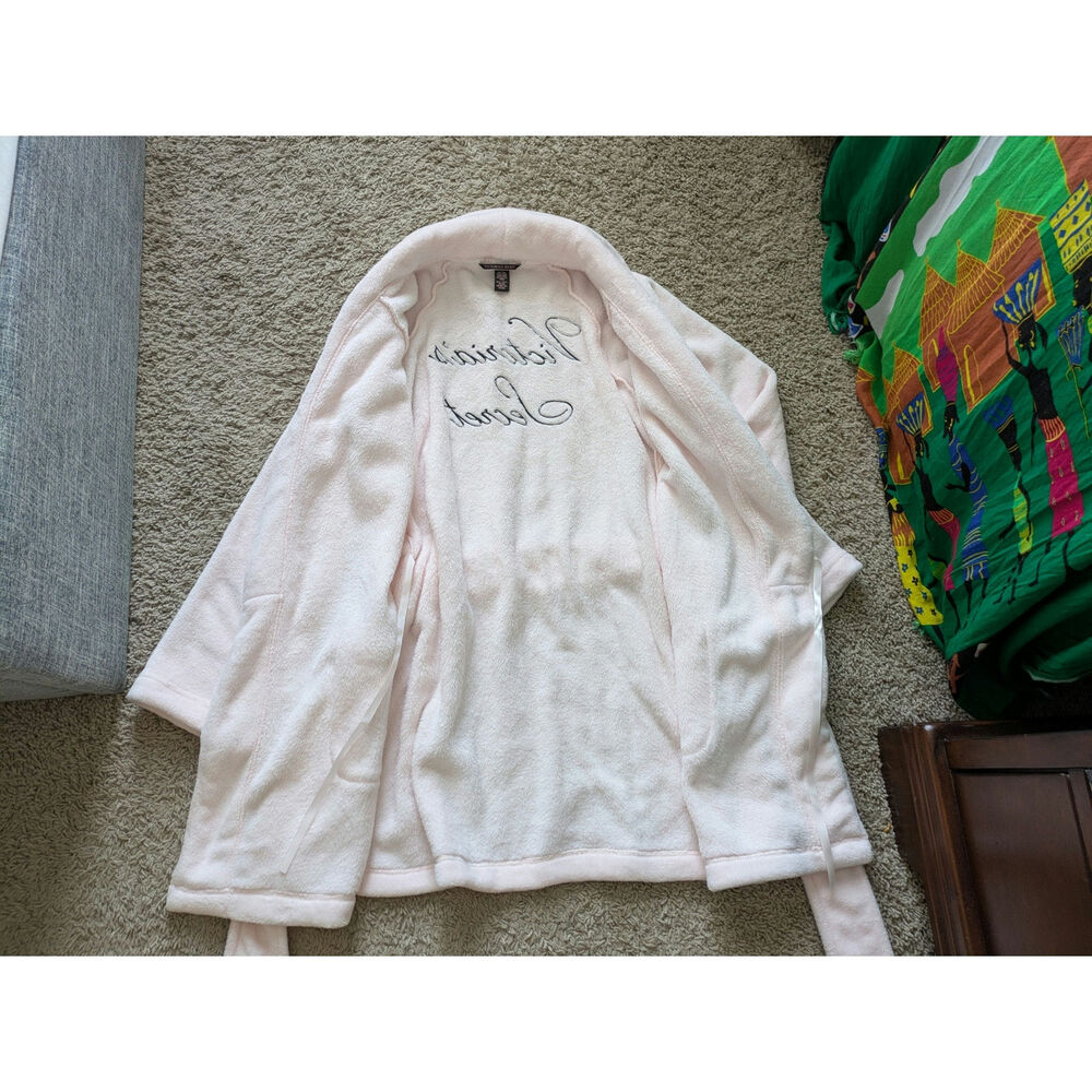 Victorias Secret Embroidered Logo Plush Fleece Robe S Baby Pink Barbie Coquette - Picture 5 of 9
